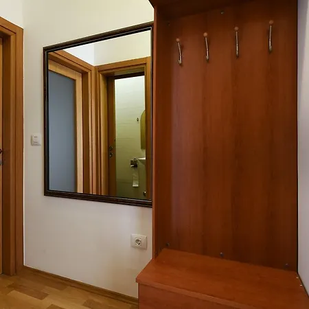 Apartment Marta Apartman *