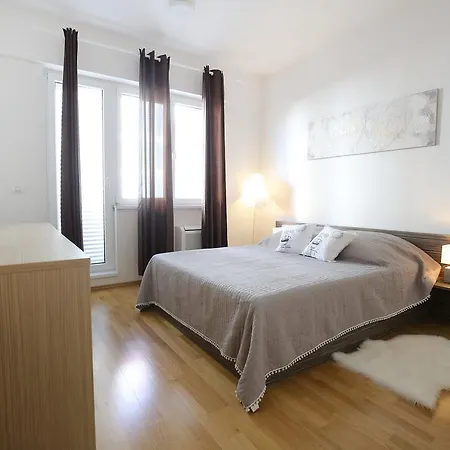Apartman Apartment Marta *
