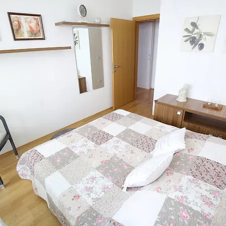 Apartman Apartment Marta *